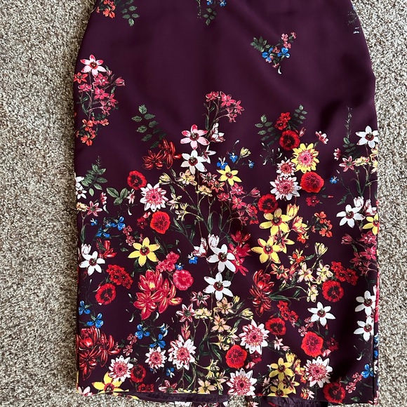 New York & Company Purple Pencil Skirt Knee-Length Cocktail - Picture 1 of 3